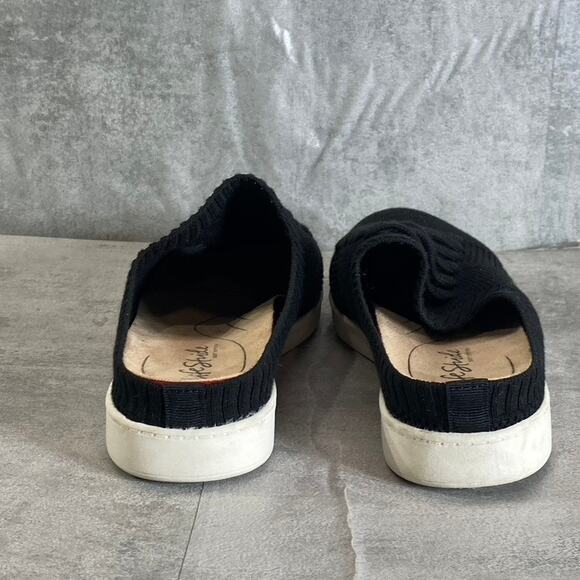 LIFESTRIDE Women's Black Fabric Ease Round-Toe Lace Detail Slip-On Mule Sneakers - Picture 6 of 8